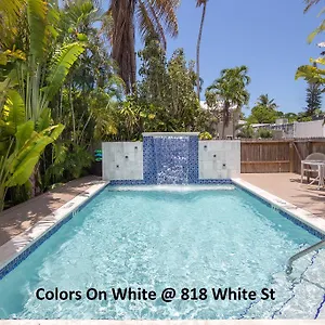 Colors On White Apartment Key West